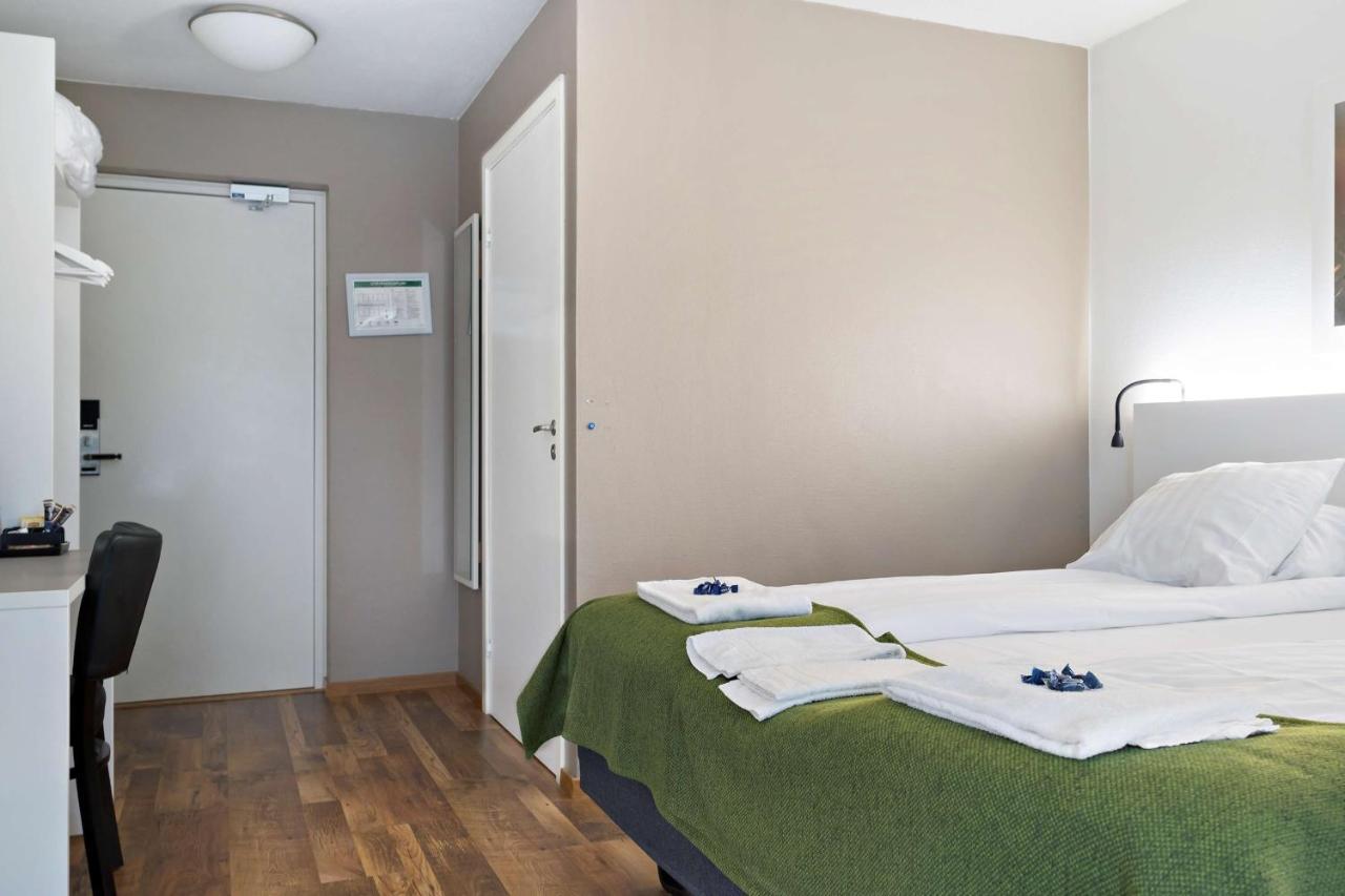 Sure Hotel By Best Western Lagan Exterior photo